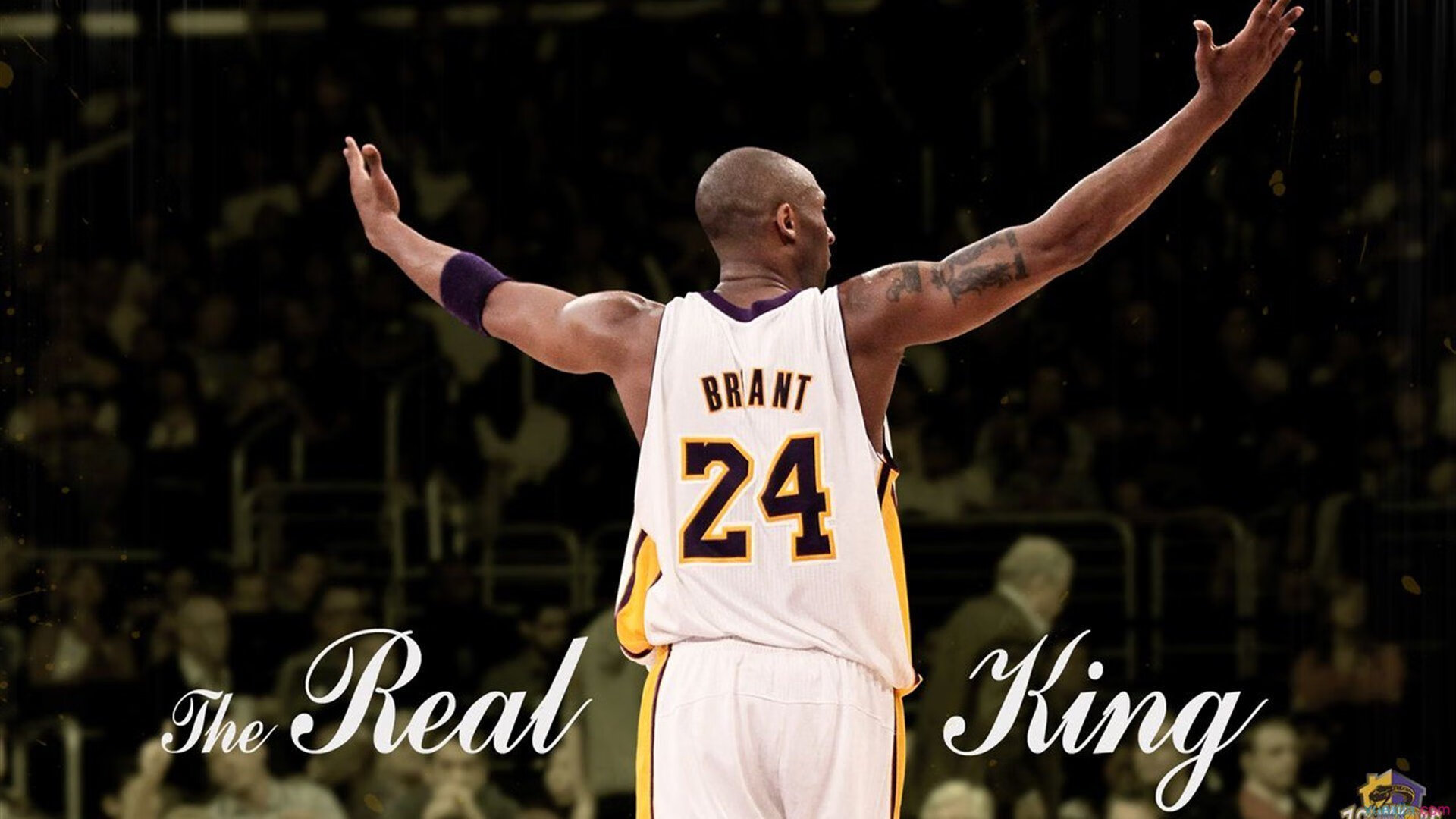 世界杯后：不少球员利用假期前往落后地区做公益 足球场成为新的课堂